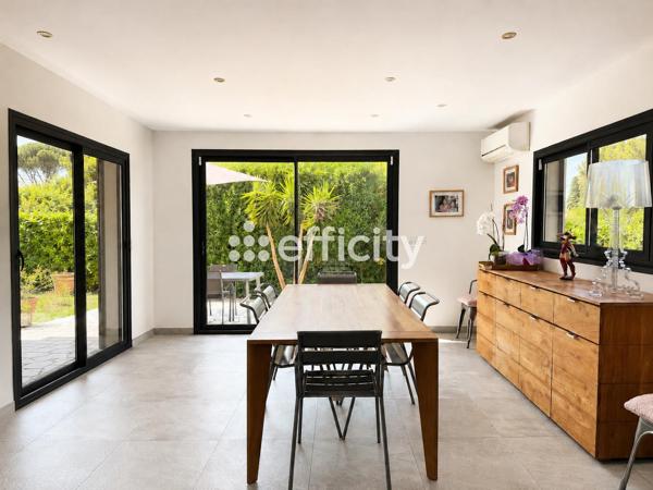 Maison
         6 pièces
        - 143 m² Bien prestige 835 000 € *