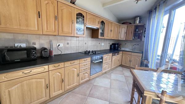 Maison à vendre  4 pièces - 111,70 m 2   BROU SUR CHANTEREINE  - 77