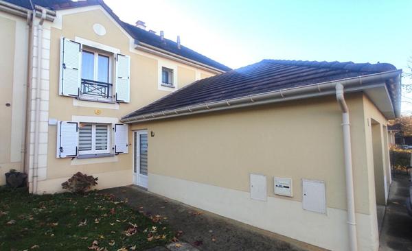 Maison Combs La Ville 6 pièces 114 m2 (carrez) - 147m² au sol