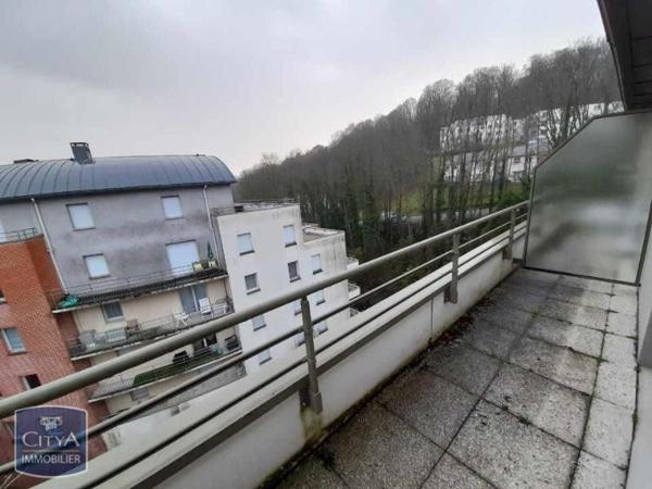 Appartement à louer 4 pièces 74.26m²