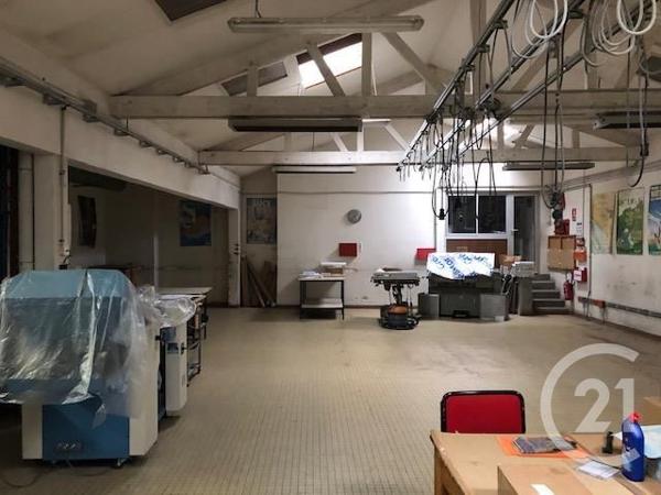 Immeuble à vendre  1474 m 2   BONNIERES SUR SEINE  - 78