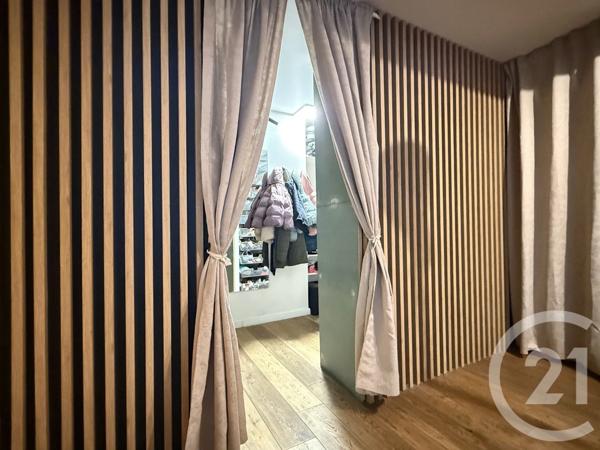 Appartement F4 à vendre  4 pièces - 82,36 m 2   LE PECQ  - 78