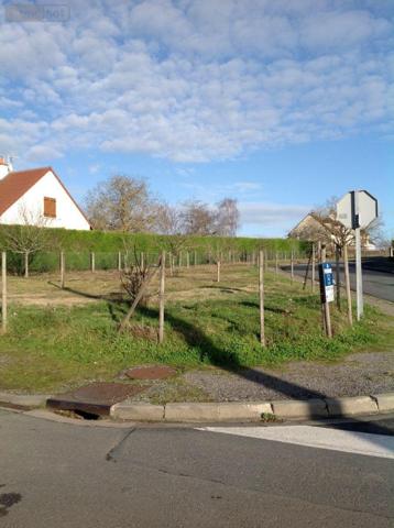 Terrain à Batir à vendre à Saint-Gaultier dans l'Indre (36800), ref : 037/2075