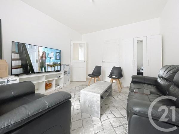 Appartement F2 à vendre  2 pièces - 42 m 2   CORBEIL ESSONNES  - 91