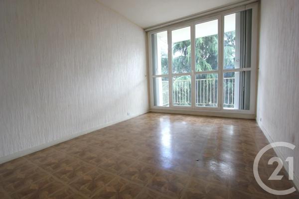 Appartement F4 à vendre  4 pièces - 86,14 m 2   ST MICHEL SUR ORGE  - 91