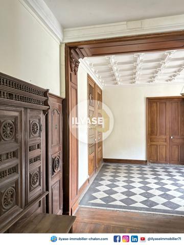 Chalon-sur-Saône (71100) Propriété 1200 m² | 13 000 m² de terrain
