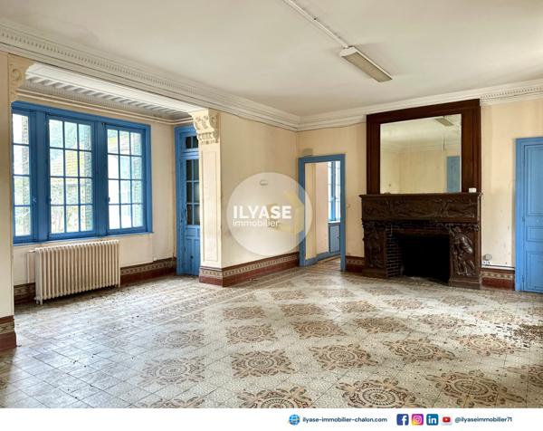 Chalon-sur-Saône (71100) Propriété 1200 m² | 13 000 m² de terrain