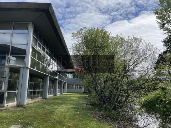 Bureau de 787 m² à louer à Bordeaux Ouest-Merignac
