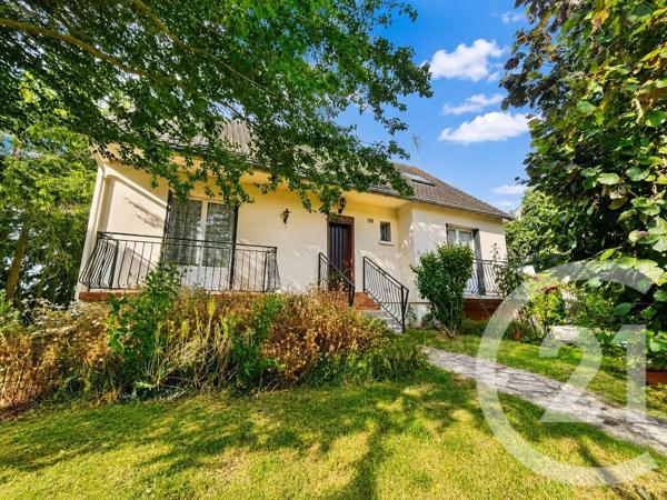 Maison à vendre  6 pièces - 110 m 2   AUNEAU BLEURY ST SYMPHORIEN  - 28