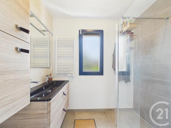 Maison à vendre  5 pièces - 160 m 2   CHARTRES  - 28