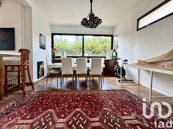 Maison d’architecte 9 pièces de 240 m² à Le Pecq (78230)