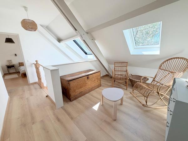 Maison à Wervicq-Sud, 59117 - 7 pièces 238m²