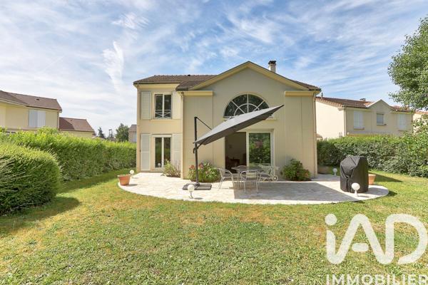 Maison à vendre 6 pièces 133,18 m² Bondoufle