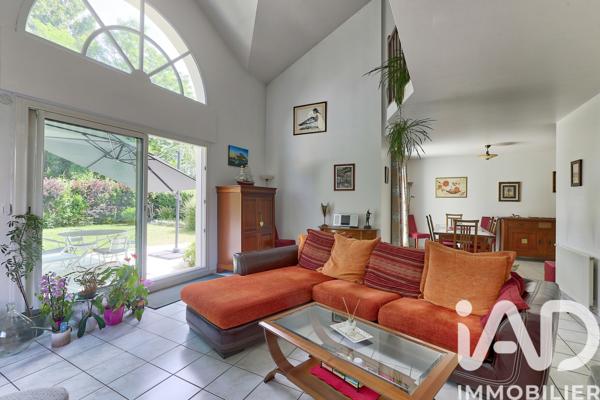 Maison à vendre 6 pièces 133,18 m² Bondoufle