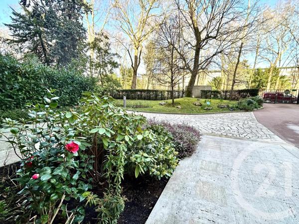 Appartement F3 à vendre  3 pièces - 94,28 m 2   NEUILLY SUR SEINE  - 92