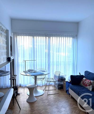 Appartement F3 à vendre  3 pièces - 94,28 m 2   NEUILLY SUR SEINE  - 92