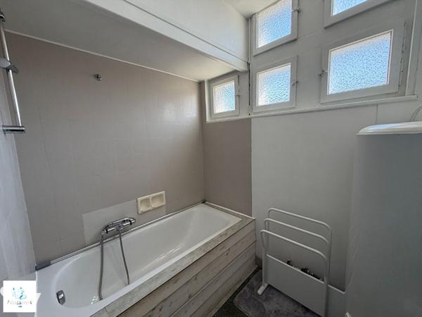 Annecy Triangle d'Or - Appartement T4 de charme avec balcons