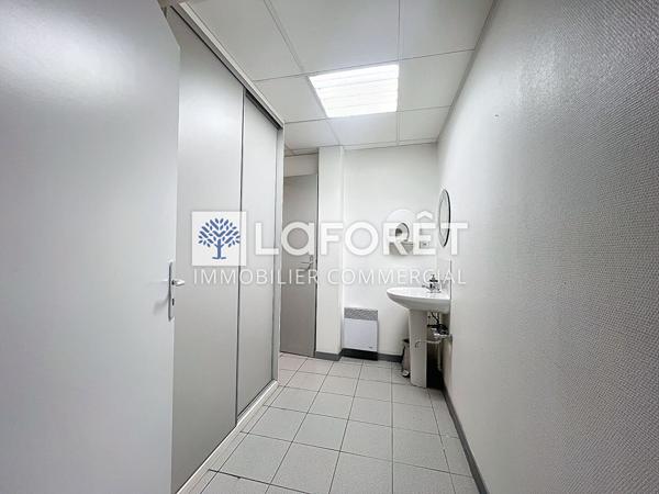 Location bureau Bressuire - 86 m² - 1 000 €/mois