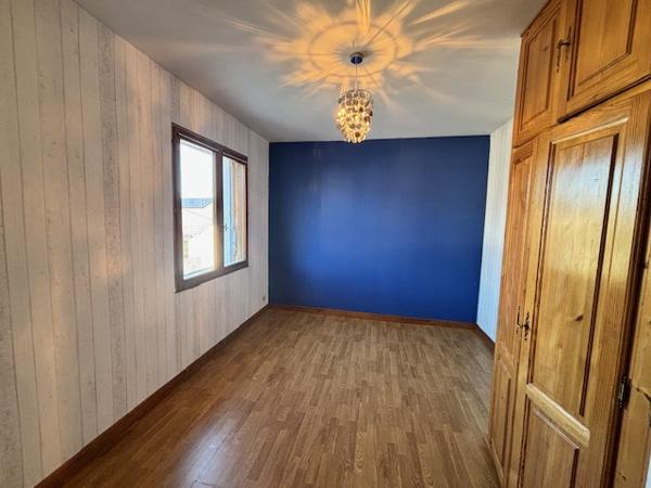 Caudebec-lès-Elbeuf (76320) Maison T4 113m2 avec garage et jardin