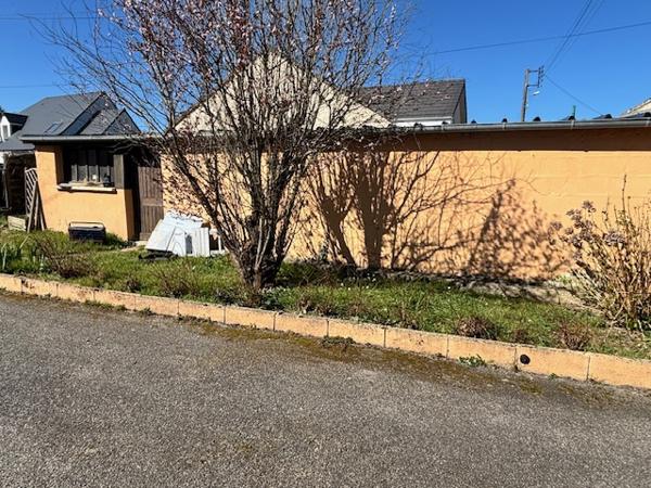 Caudebec-lès-Elbeuf (76320) Maison T4 113m2 avec garage et jardin