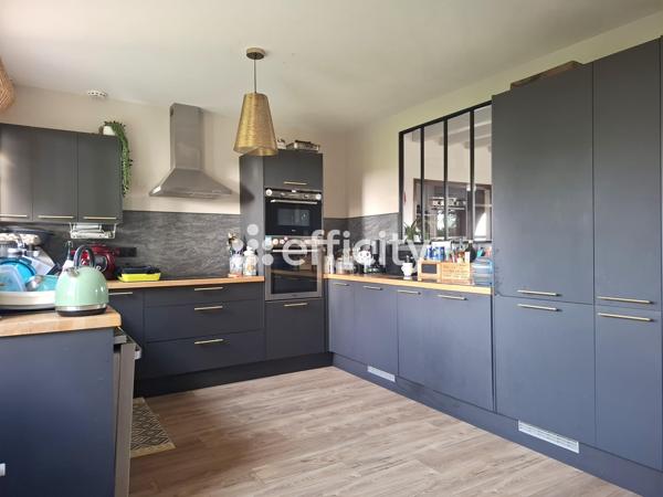 Maison 7 pièces - 186 m²