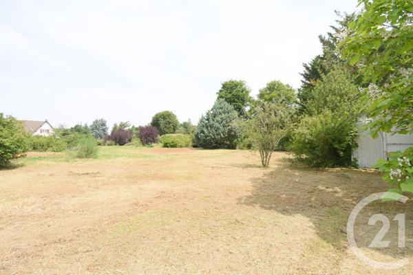 Terrain à vendre  2351 m2 VENDAT - 03