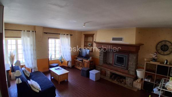 Maison en pierre de 102 m²