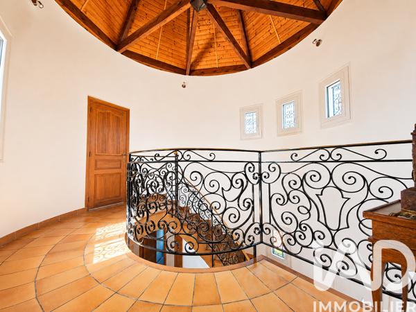 Maison à vendre 7 pièces 223 m² Cosnac
