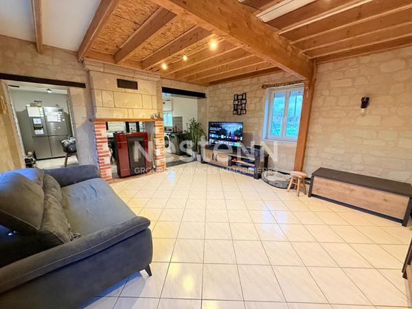 A vendre - Maison familiale - 5 pièces - 122m² - 10 minutes de Doué- D6009