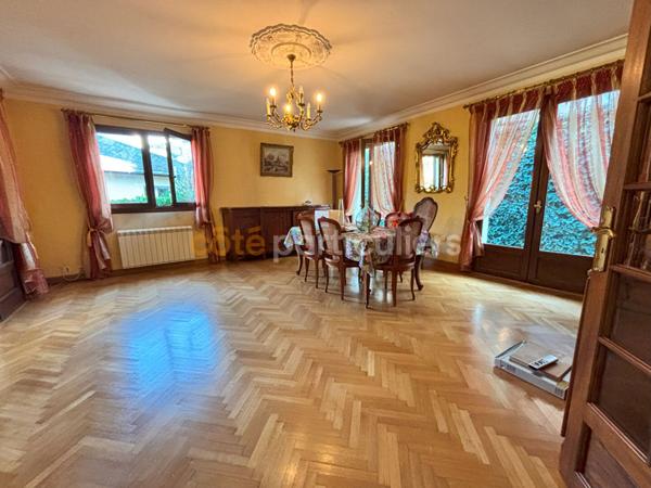 Vente Maison147 m² - 9 Pièces - RODEZ (12000)