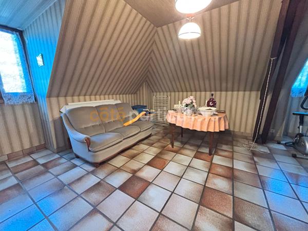 Vente Maison147 m² - 9 Pièces - RODEZ (12000)