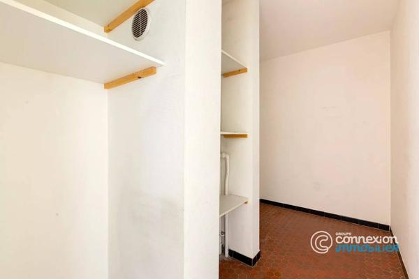 APPARTEMENT ETAGE ELEVE - LUMINEUX - BALCON - DPE D