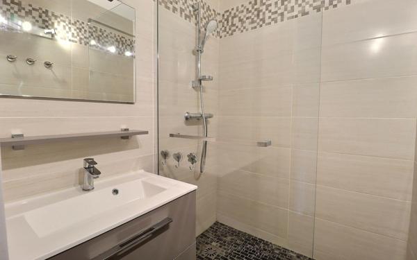 Appartement à vendre    4 pièces • 72 m2 Viroflay