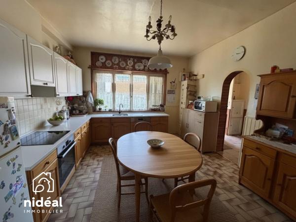 Maison ancienne à vendre, 6 pièces - Saint-Pierre-du-Vauvray 27430