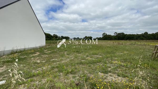 Terrain à Plougoumelen 385m² à 300m du centre bourg Plougoumelen (56400)