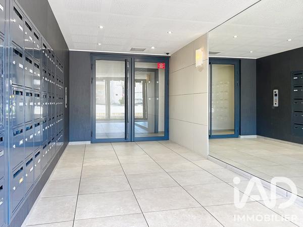 Appartement à vendre 3 pièces 58 m² Saint-Cyr-l'École