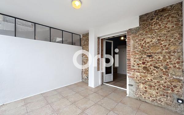 Appartement à louer    3 pièces •  Le Soler