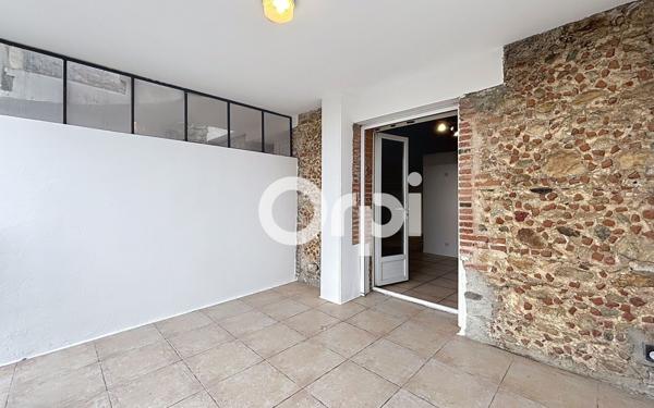 Appartement à louer    3 pièces •  Le Soler