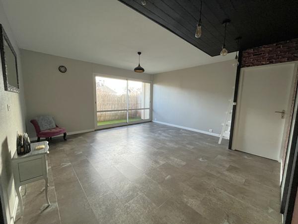 Saint Herblain : Appartement 3 chambres, 2 caves, parking