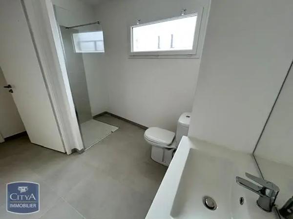 Appartement à louer 2 pièces 51m² Avignon (84000)