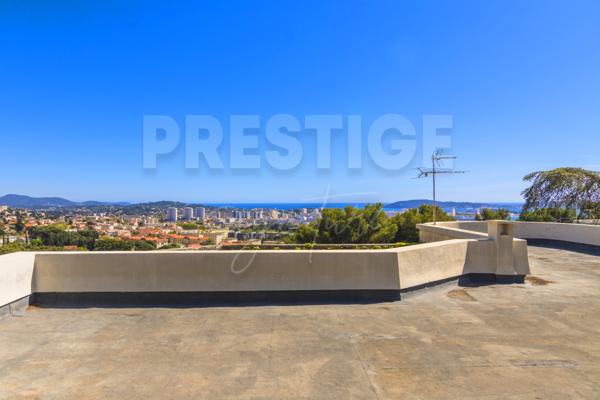 Maison
                                                                                                                                                                                                                                                                                                                        8 pièce(s)                                                                                                                                                                                                          5 chambre(s)                                                                                                                                                                                                          245  m²