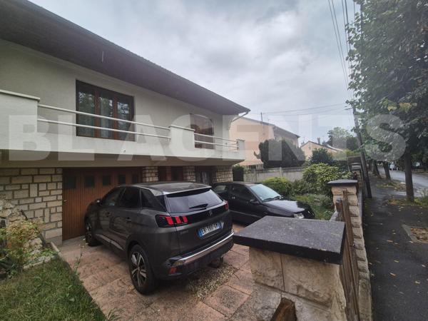 Maison sous-sol total 3 chambres hyper centre 8mn RER-E Chelles