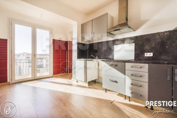 Appartement
                                                                                                                                                                                                                                                                                                                        4 pièce(s)                                                                                                                                                                                                          3 chambre(s)                                                                                                                                                                                                          115  m²