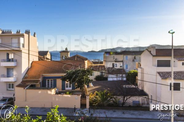 Appartement
                                                                                                                                                                                                                                                                                                                        4 pièce(s)                                                                                                                                                                                                          3 chambre(s)                                                                                                                                                                                                          115  m²