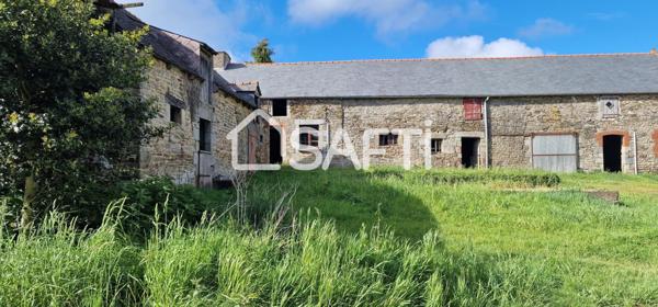 Corps de ferme à rénover sans vis à vis.