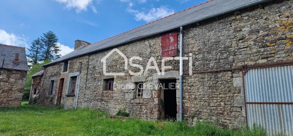 Corps de ferme à rénover sans vis à vis.