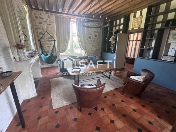 Manoir de 430 m2 avec deux annexes prestigieuses