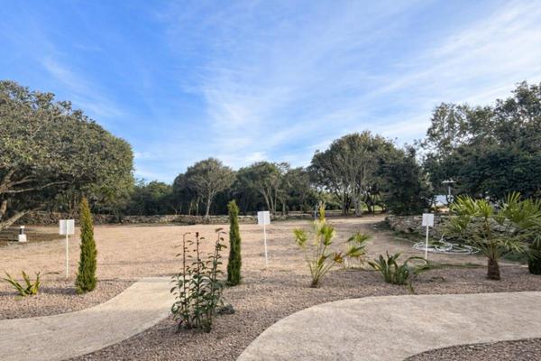Un domaine de vacances entre mer et maquis à Bonifacio