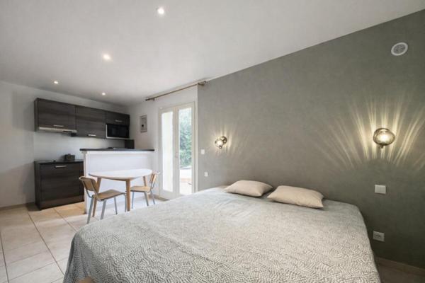 Un domaine de vacances entre mer et maquis à Bonifacio