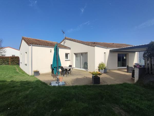 Maison Saint Pierre Montlimart 5 pièce(s) 112.40 m2